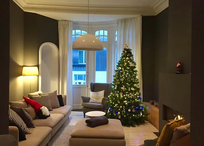 Holiday home Uniek Art Deco Herenhuis *