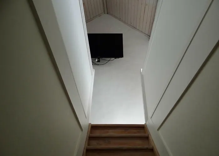 Vakantiehuis Uniek Art Deco Herenhuis *